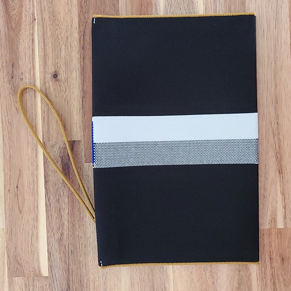 Rothy's The Wristlet in Black Mist